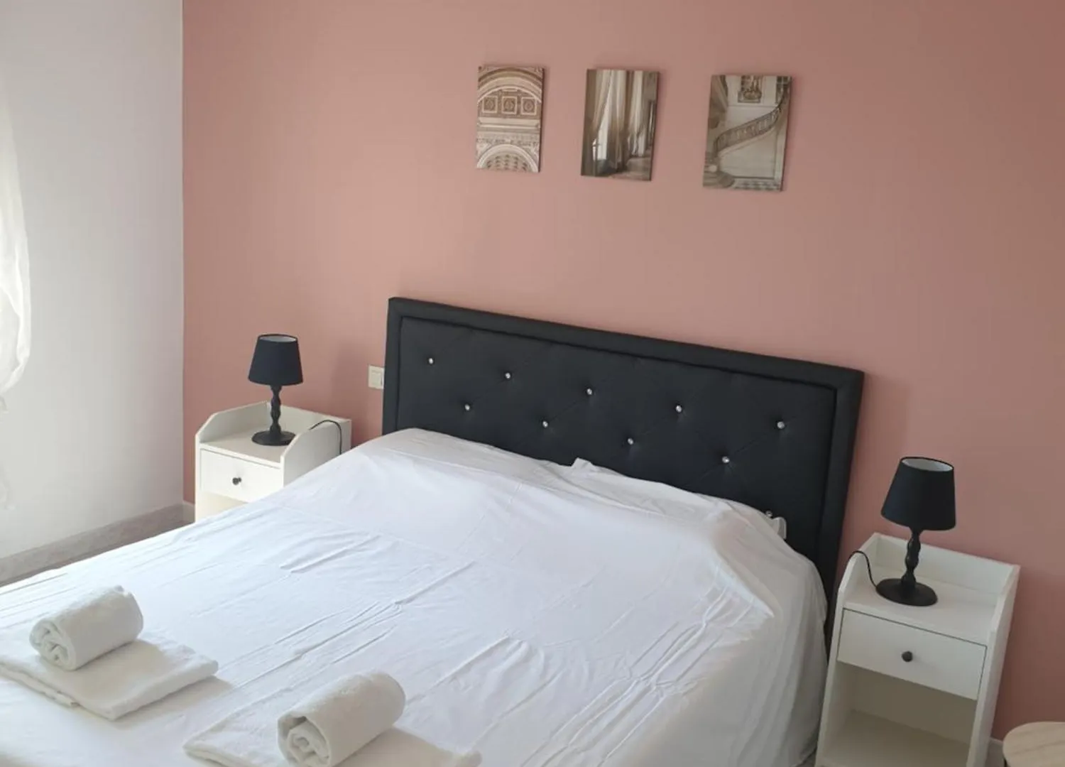 Belle Villa A 10 Min A Pied Du Centre De Monteux 0*,  France